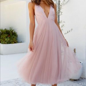 Hello Molly Kiss the Girl Midi Dress